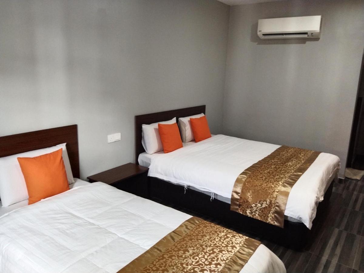 One World Hotel Kulai Exteriér fotografie