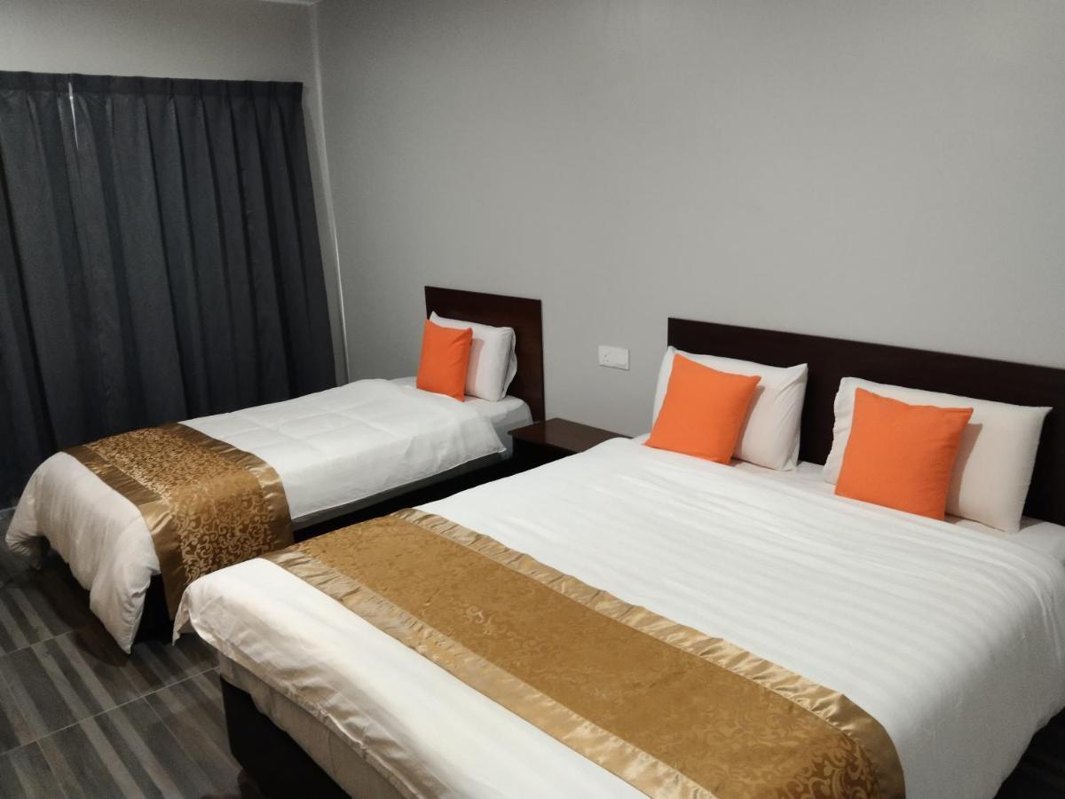 One World Hotel Kulai Exteriér fotografie