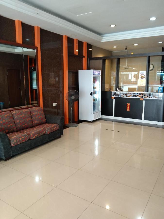 One World Hotel Kulai Exteriér fotografie
